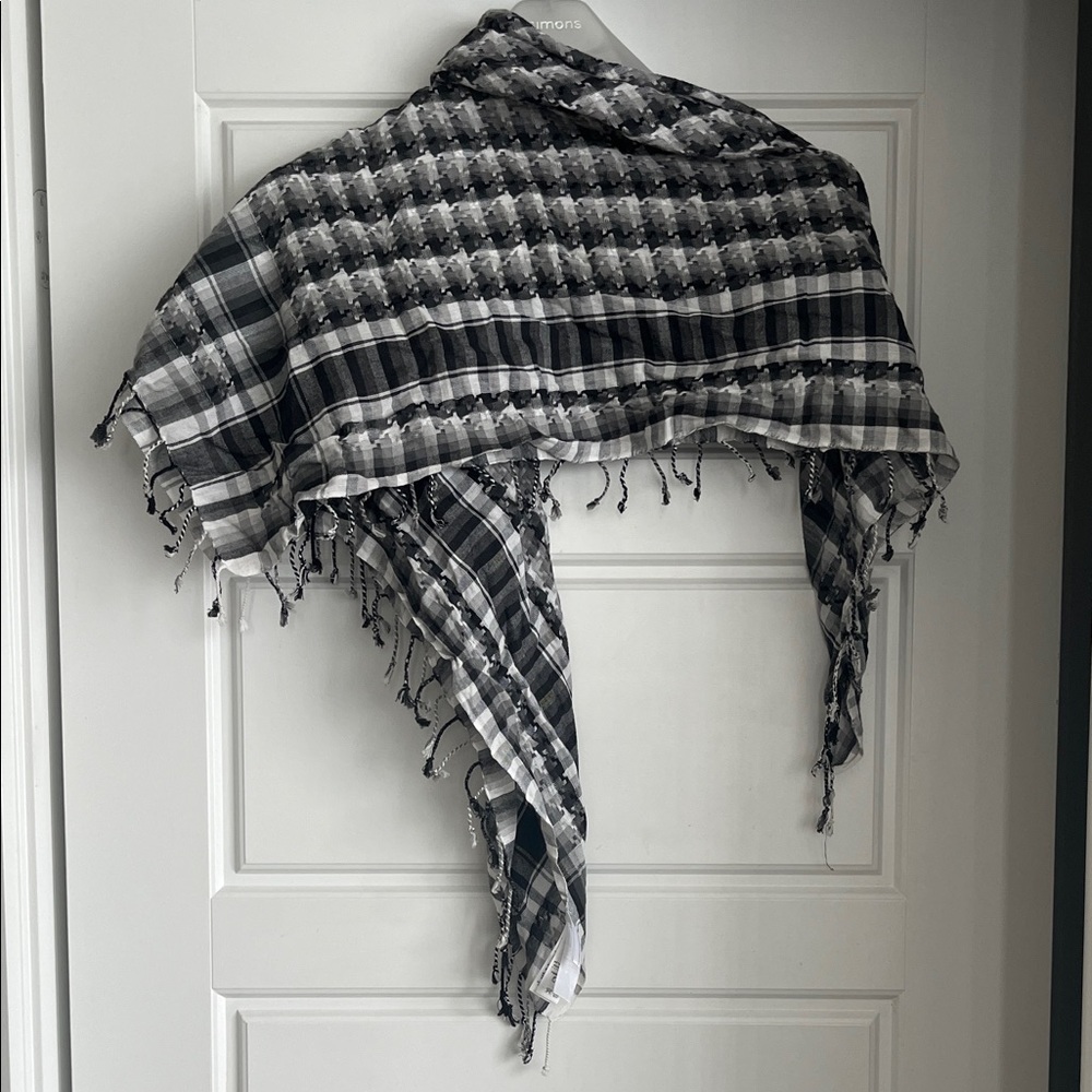 H&M cotton scarf